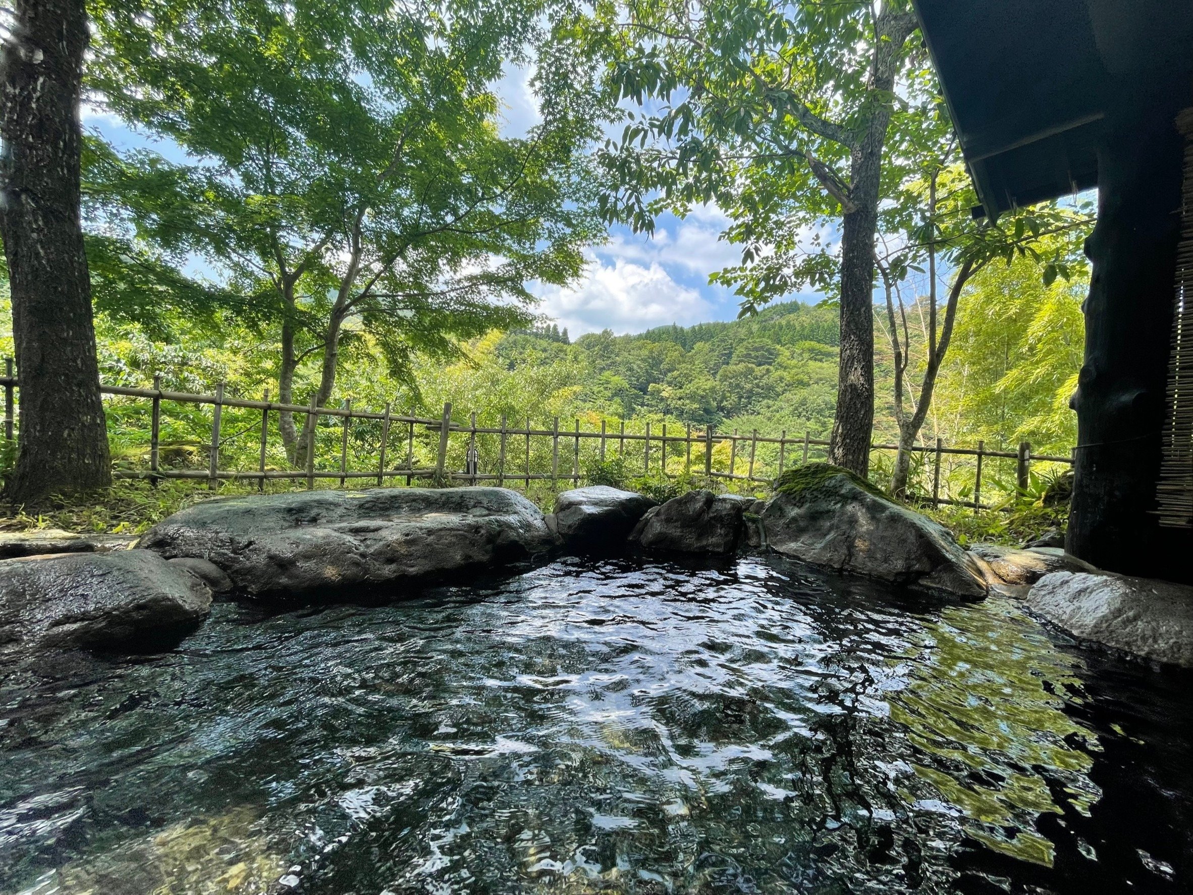 山荘　やまの彩　3ptのビジュアル
